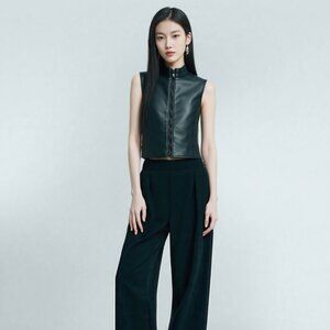 No Boundaries Juniors Faux Leather Vest Full Zip Sz Medium Black